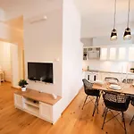 Lossi 32 Lux *