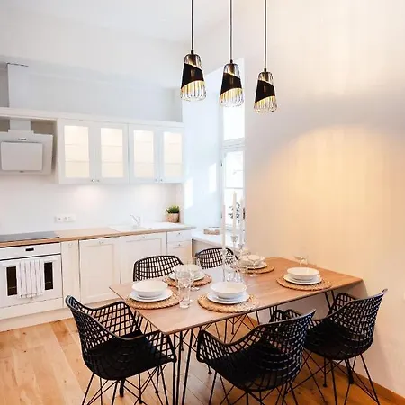 Lossi 32 Old Town Apartment *