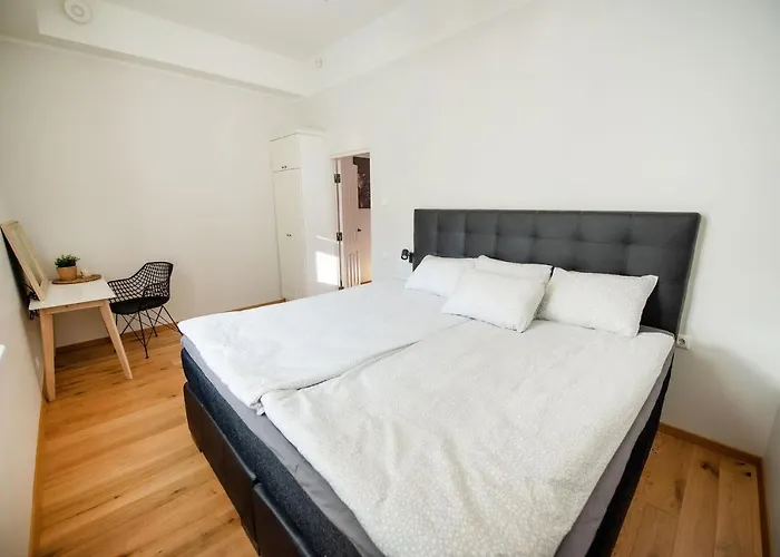 Lossi 32 Lux דירה